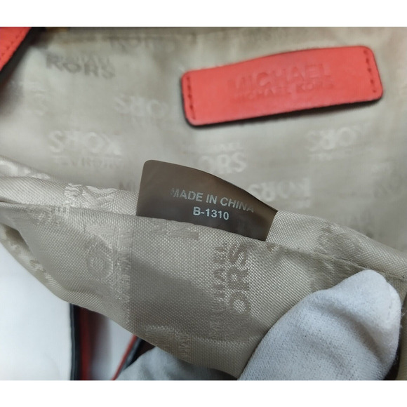 Michael Kors Hamilton Red Leather Zipper Closure Crossbody Bag - Picture 16 of 16